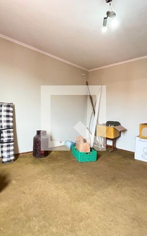 Casa à venda com 500m², 5 quartos e 6 vagas Casa à venda com 500m², 5 quartos e 6 vagasQuarto 5