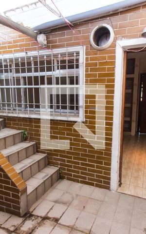 Casa à venda com 150m², 4 quartos e 1 vaga Casa à venda com 150m², 4 quartos e 1 vagaÁrea de Serviço