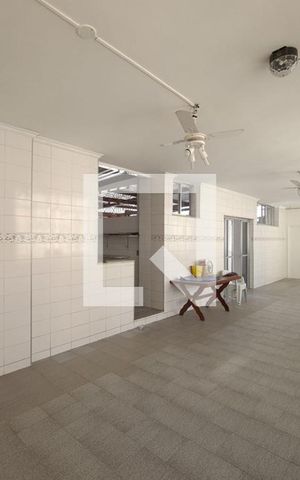Apartamento à venda com 60m², 2 quartos e sem vagaÁrea comum
