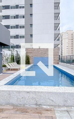 Apartamento à venda com 26m², 1 quarto e sem vagaPiscina