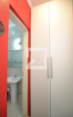 Casa à venda com 248m², 3 quartos e 4 vagasSuíte Externa- Independente