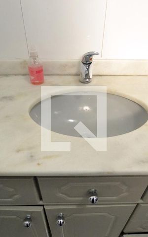 Casa à venda com 248m², 3 quartos e 4 vagasBanheiro Social