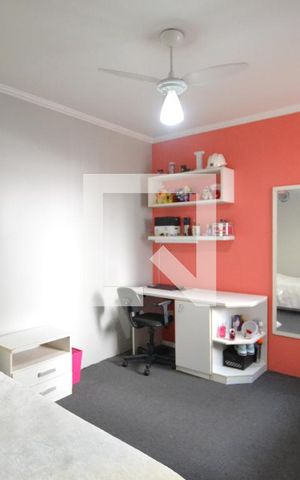 Casa à venda com 248m², 3 quartos e 4 vagasQuarto 1