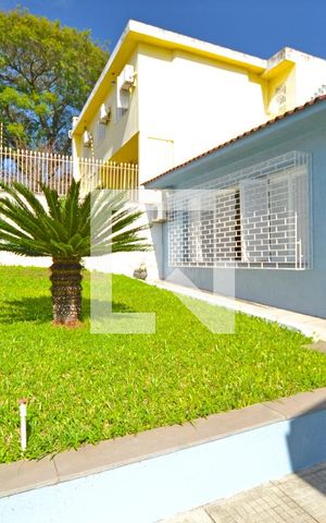 Casa à venda com 248m², 3 quartos e 4 vagasJardim