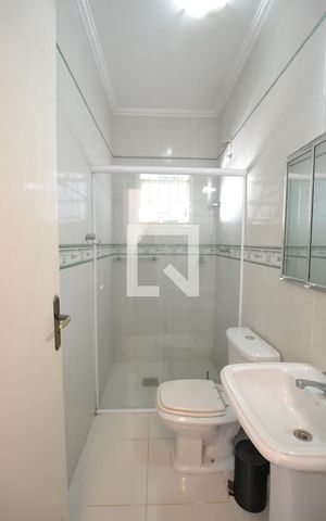 Casa à venda com 248m², 3 quartos e 4 vagasSuíte Externa- Independente - Banheiro
