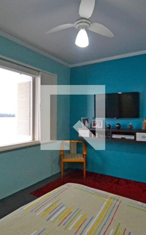Casa à venda com 248m², 3 quartos e 4 vagasSuíte