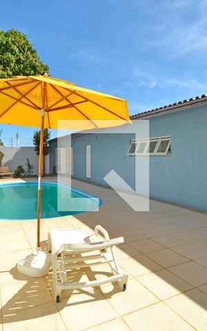 Casa à venda com 248m², 3 quartos e 4 vagasPiscina