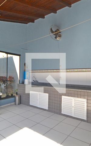 Casa à venda com 248m², 3 quartos e 4 vagasEspaço Gourmet