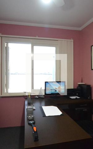 Casa à venda com 248m², 3 quartos e 4 vagasQuarto 2