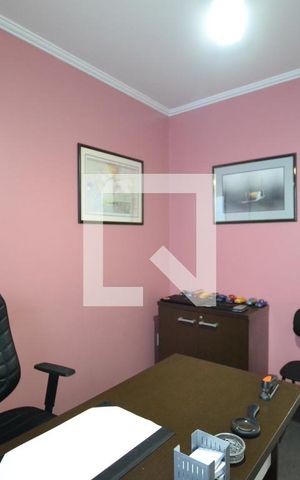 Casa à venda com 248m², 3 quartos e 4 vagasQuarto 2