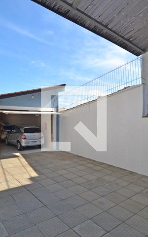 Casa à venda com 248m², 3 quartos e 4 vagasGaragem Fechada para 4 Veículos