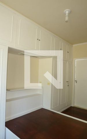 Apartamento à venda com 100m², 3 quartos e 2 vagasQuarto 1 Suite