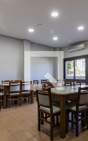 Apartamento à venda com 225m², 4 quartos e 1 vaga Apartamento à venda com 225m², 4 quartos e 1 vagaÁrea comum