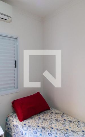 Apartamento à venda com 234m², 3 quartos e 2 vagas Apartamento à venda com 234m², 3 quartos e 2 vagasQuarto 02