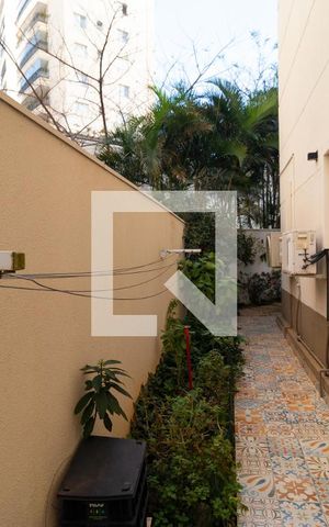 Apartamento à venda com 234m², 3 quartos e 2 vagas Apartamento à venda com 234m², 3 quartos e 2 vagasQuintal