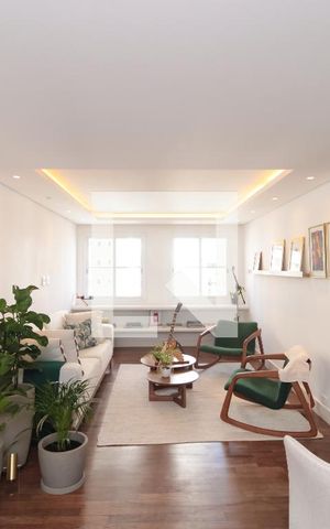 Apartamento para alugar com 130m², 4 quartos e 1 vaga Apartamento para alugar com 130m², 4 quartos e 1 vagaSala