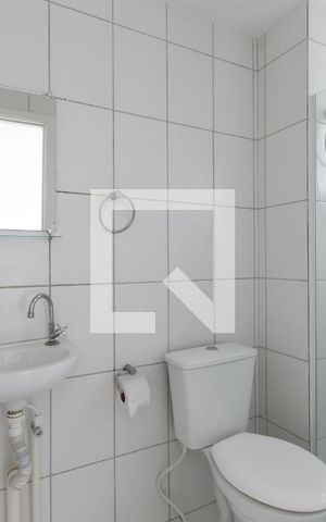 Apartamento à venda com 27m², 1 quarto e sem vaga Apartamento à venda com 27m², 1 quarto e sem vagaBanheiro
