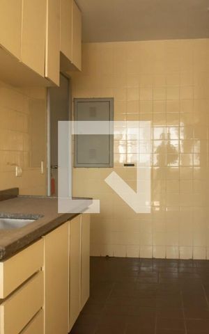 Apartamento à venda com 257m², 5 quartos e 4 vagasCozinha