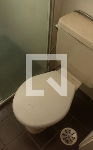 Apartamento à venda com 257m², 5 quartos e 4 vagasBanheiro da Suíte 2