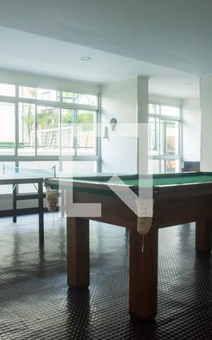 Apartamento à venda com 257m², 5 quartos e 4 vagasÁrea comum - Salão de jogos