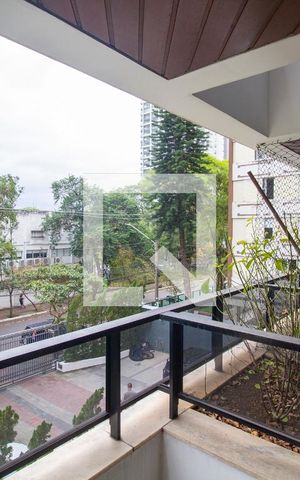 Apartamento para alugar com 102m², 3 quartos e 2 vagasVaranda