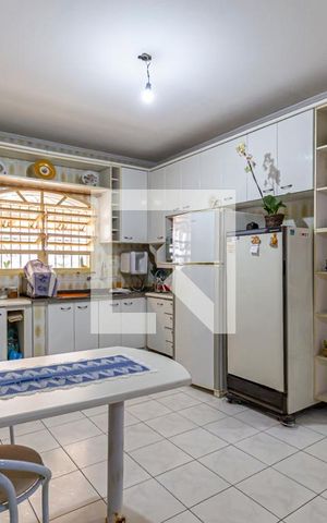 Casa à venda com 198m², 3 quartos e 1 vagaCozinha