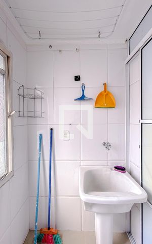 Apartamento para alugar com 61m², 2 quartos e 1 vagaÁrea de Serviço