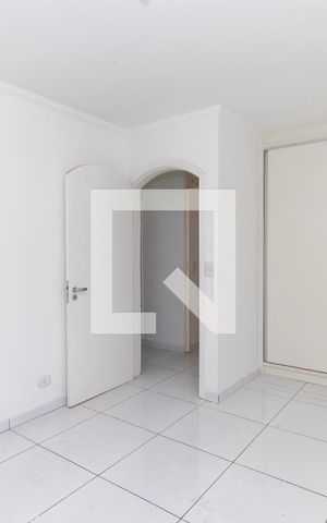 Casa à venda com 415m², 4 quartos e 5 vagas Casa à venda com 415m², 4 quartos e 5 vagasQuarto 2