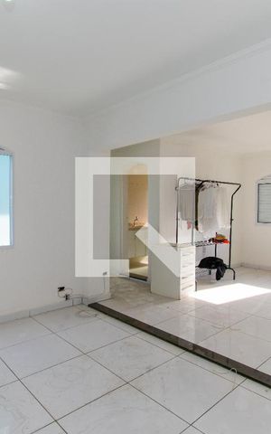 Casa à venda com 415m², 4 quartos e 5 vagas Casa à venda com 415m², 4 quartos e 5 vagasSuíte 2