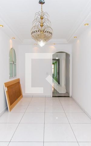 Casa à venda com 415m², 4 quartos e 5 vagas Casa à venda com 415m², 4 quartos e 5 vagasSala de Jantar