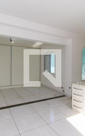 Casa à venda com 415m², 4 quartos e 5 vagas Casa à venda com 415m², 4 quartos e 5 vagasSuíte 2