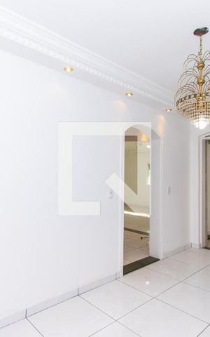 Casa à venda com 415m², 4 quartos e 5 vagas Casa à venda com 415m², 4 quartos e 5 vagasSala de Jantar