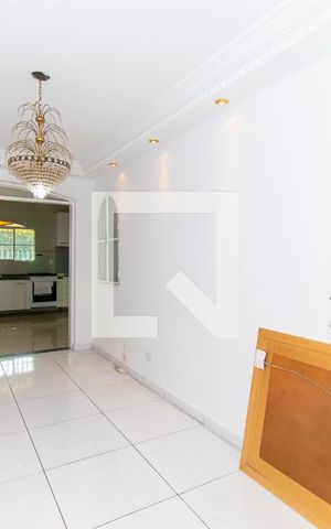 Casa à venda com 415m², 4 quartos e 5 vagas Casa à venda com 415m², 4 quartos e 5 vagasSala de Jantar