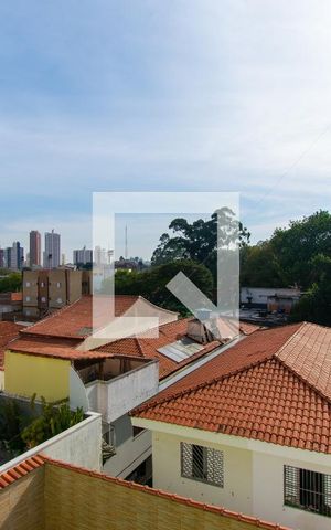 Casa à venda com 415m², 4 quartos e 5 vagas Casa à venda com 415m², 4 quartos e 5 vagasVista da Suíte 1