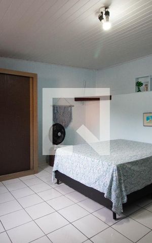 Casa à venda com 100m², 3 quartos e 2 vagas Casa à venda com 100m², 3 quartos e 2 vagasQuarto 3