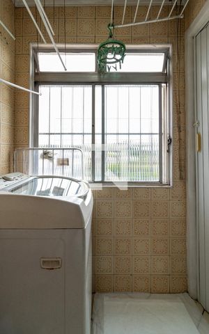 Apartamento à venda com 60m², 2 quartos e 1 vaga Apartamento à venda com 60m², 2 quartos e 1 vagaÁrea de Serviço