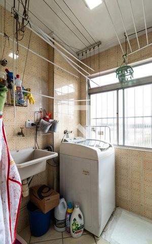 Apartamento à venda com 60m², 2 quartos e 1 vaga Apartamento à venda com 60m², 2 quartos e 1 vagaÁrea de Serviço