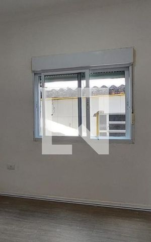 Casa para alugar com 460m², 4 quartos e 4 vagas Casa para alugar com 460m², 4 quartos e 4 vagasQuarto 1