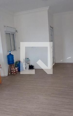 Casa para alugar com 460m², 4 quartos e 4 vagas Casa para alugar com 460m², 4 quartos e 4 vagasSala