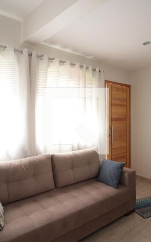 Casa de condomínio à venda com 71m², 2 quartos e 1 vagaSala