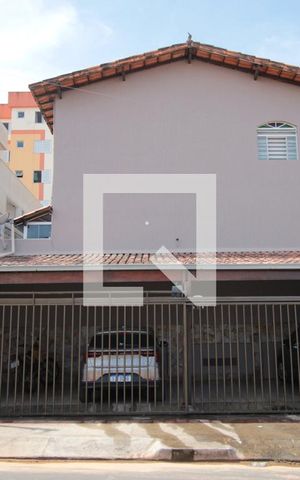 Casa de condomínio à venda com 71m², 2 quartos e 1 vagaFachada