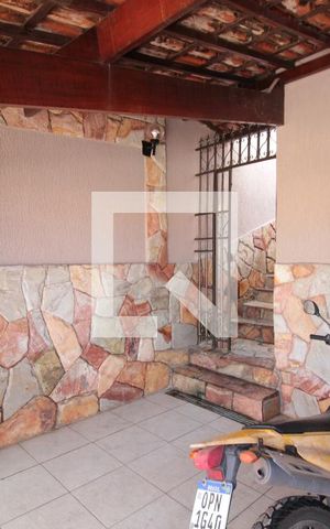 Casa de condomínio à venda com 71m², 2 quartos e 1 vagaGaragem