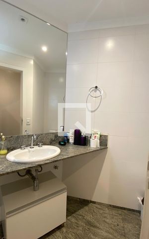 Casa de condomínio à venda com 3500m², 4 quartos e 16 vagasBanheiro da Suíte 4
