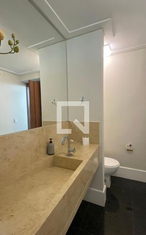 Casa de condomínio à venda com 3500m², 4 quartos e 16 vagasLavabo