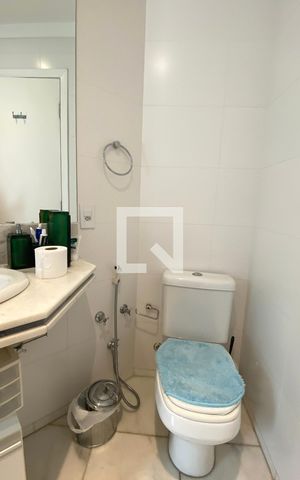 Casa de condomínio à venda com 3500m², 4 quartos e 16 vagasBanheiro da Suíte 2