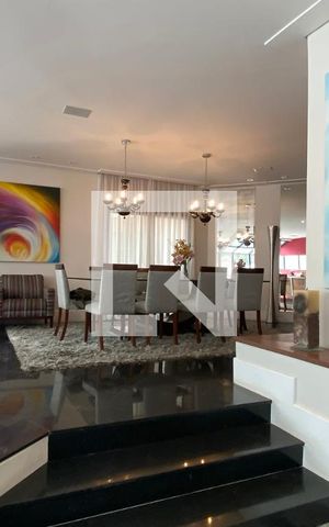 Casa de condomínio à venda com 3500m², 4 quartos e 16 vagasSala