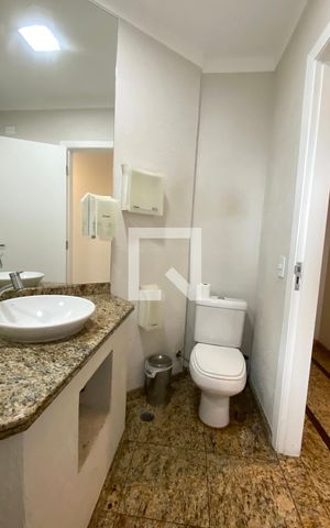 Casa de condomínio à venda com 3500m², 4 quartos e 16 vagasBanheiro