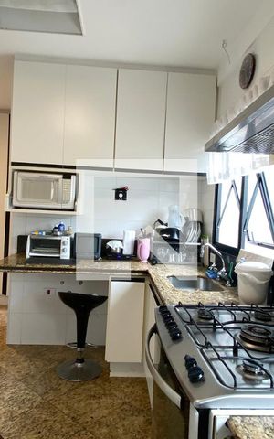 Casa de condomínio à venda com 3500m², 4 quartos e 16 vagasCozinha