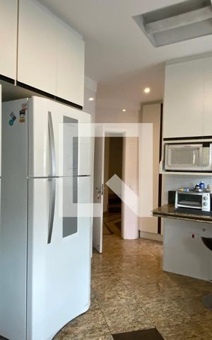 Casa de condomínio à venda com 3500m², 4 quartos e 16 vagasCozinha