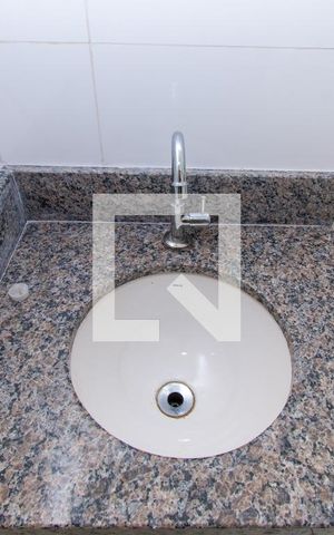 Apartamento para alugar com 25m², 1 quarto e sem vaga Apartamento para alugar com 25m², 1 quarto e sem vagaBanheiro
